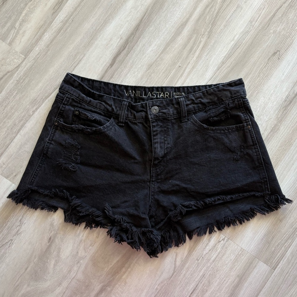 Vanilla Star Black Frayed Jean Shorts